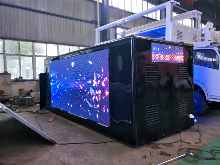 Camión móvil de la pantalla de vídeo del camión el 18FT de la cartelera de SMD LED a todo color