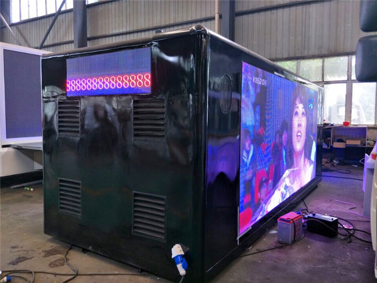 Camión móvil de la pantalla de vídeo del camión el 18FT de la cartelera de SMD LED a todo color