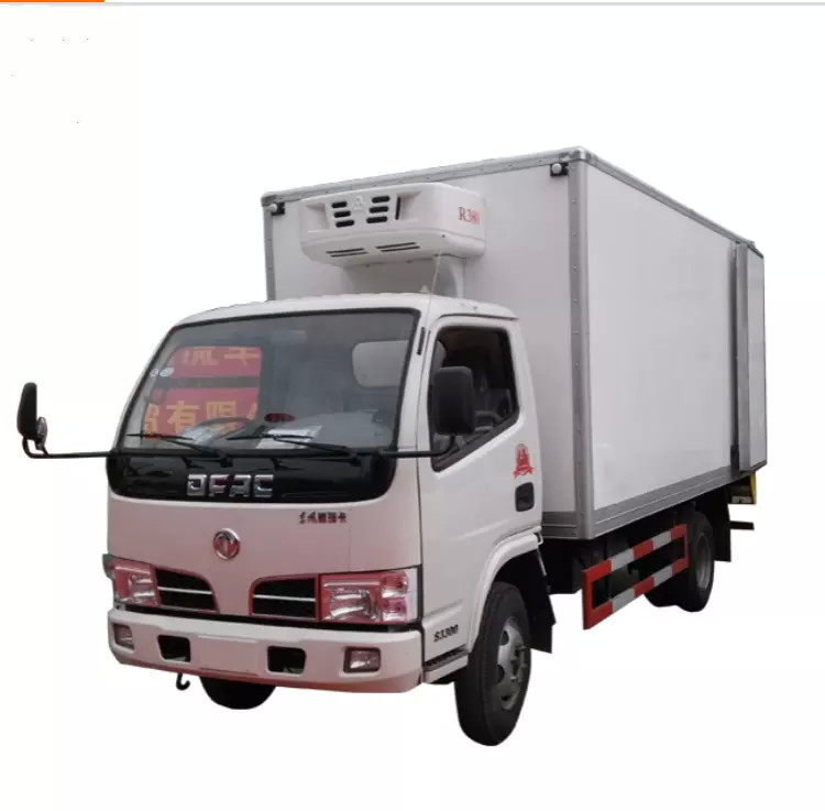 Camión Dongfeng de la caja del refrigerador del congelador 4*2 5 toneladas grado -5 a -15