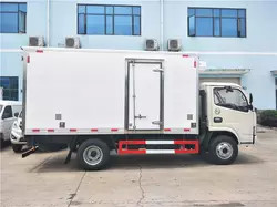 Camión Dongfeng de la caja del refrigerador del congelador 4*2 5 toneladas grado -5 a -15