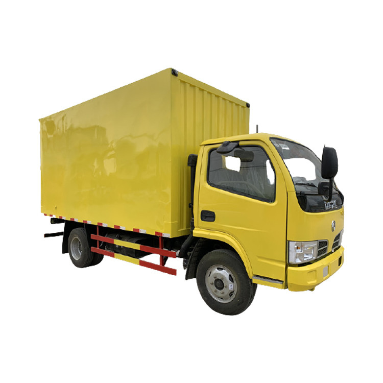 Camión del cargo del tamaño de Dongfeng 3,5 Ton Light Duty Van Truck Small