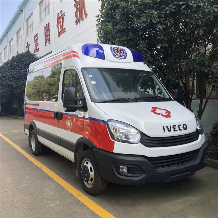 Ambulancia para trabajos de tipo medio de los primeros auxilios de IVECO 130 kilómetros por hora del tipo diesel 4*2