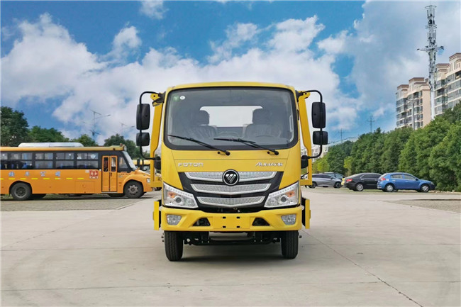 5 toneladas de carretillas de remolque FOTON Aumark 4 * 2 barata camión de remolque de cama plana para la venta