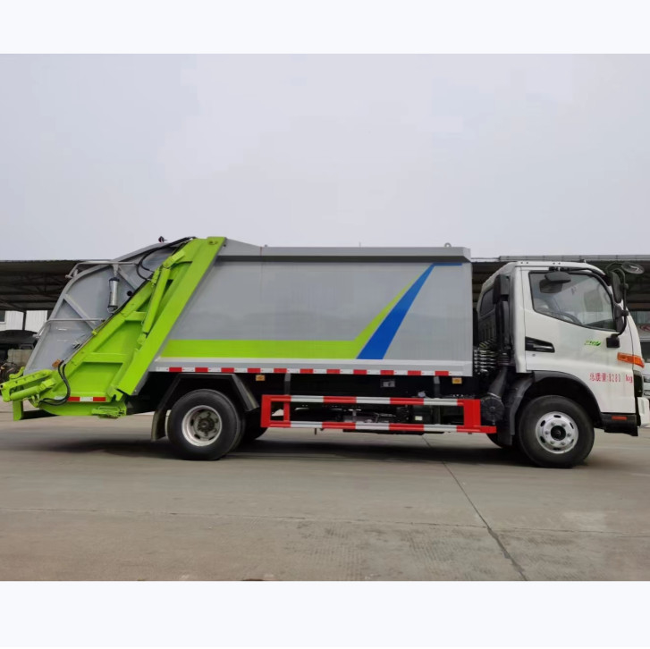 China marca Dongfeng pequeño compactor camión de basura con 6.50-16 llantas y repuesto