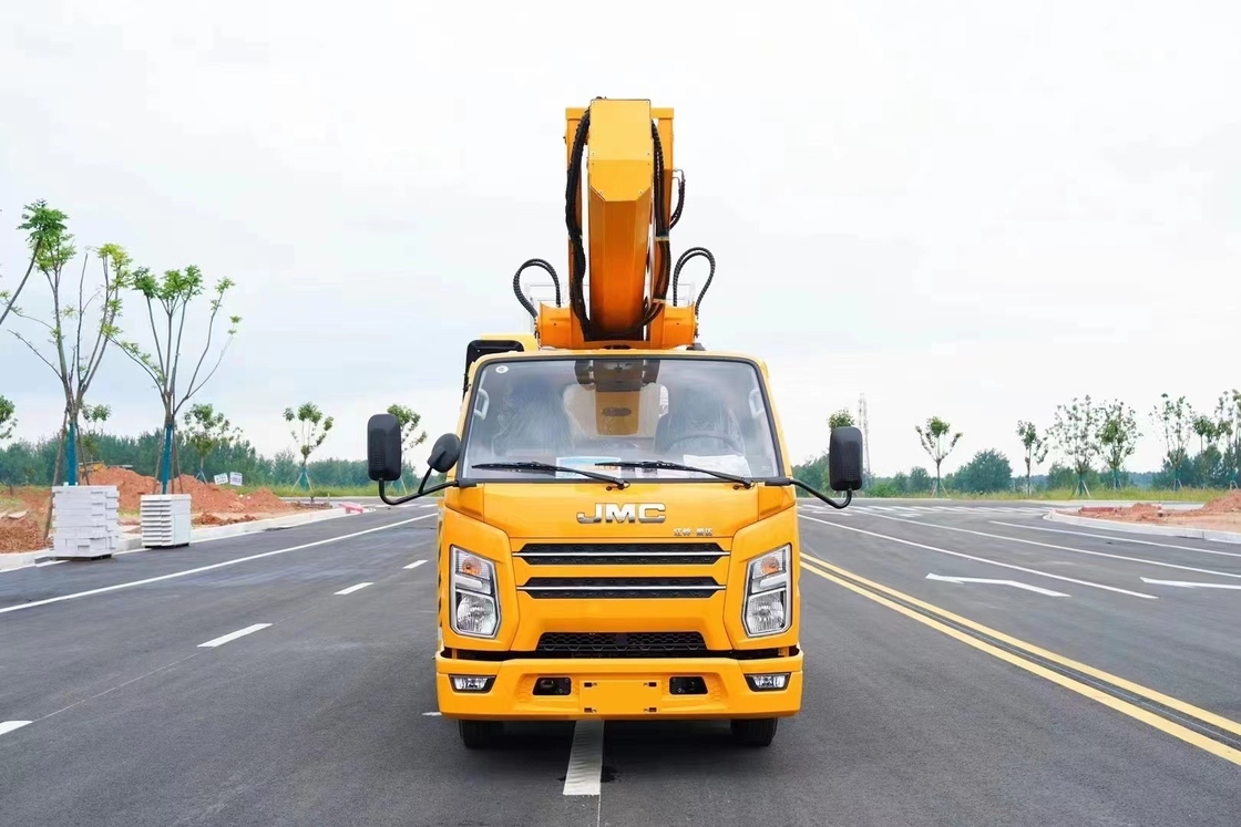 Euro 5 4*2 Plataforma de trabajo aéreo diesel Camión de rendimiento superior con motor JMC