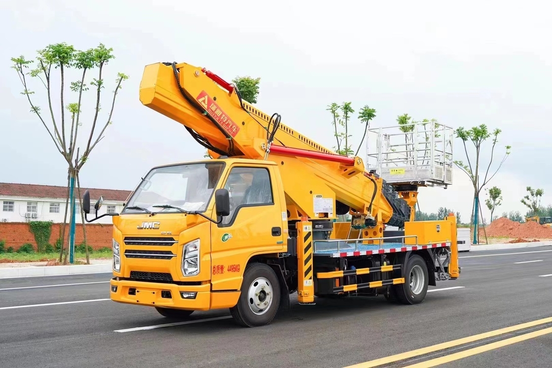 Euro 5 4*2 Plataforma de trabajo aéreo diesel Camión de rendimiento superior con motor JMC