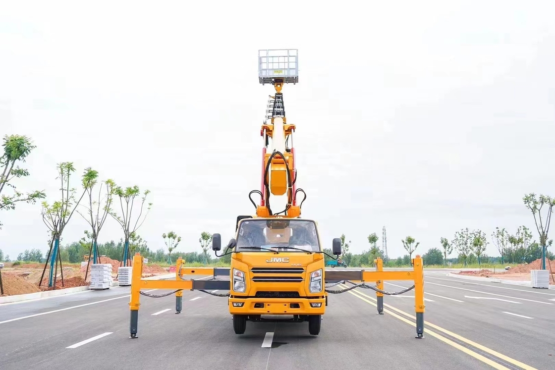 Euro 5 4*2 Plataforma de trabajo aéreo diesel Camión de rendimiento superior con motor JMC
