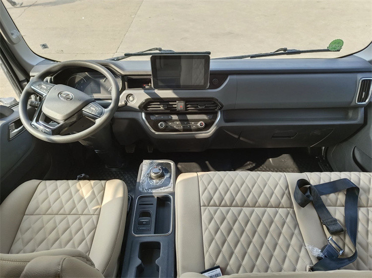 YUEJIN 4x2 auto móvil autocaravana exterior de lujo RV caravana furgoneta para viajes familiares