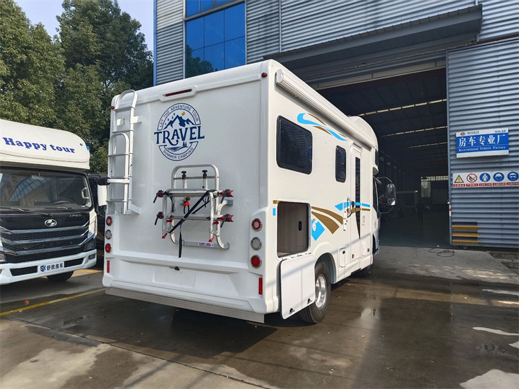 Custom YUEJIN 4x2 Luxury RV Vacation Car / Motor Caravan Venta en Arabia Saudita
