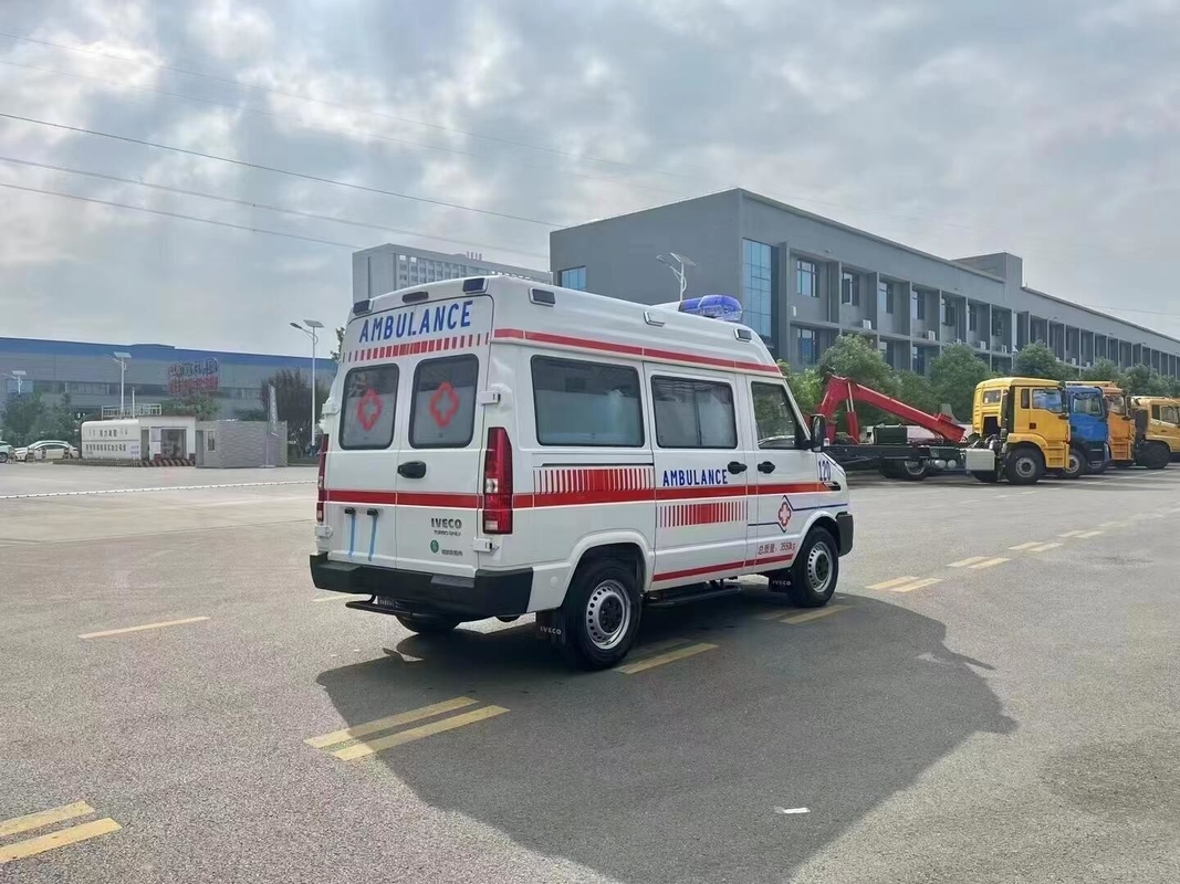 Ambulancias LHD/RHD 4x2/4x4 Tipo de accionamiento Buque a granel Paquete de transporte Ambulancia a la venta