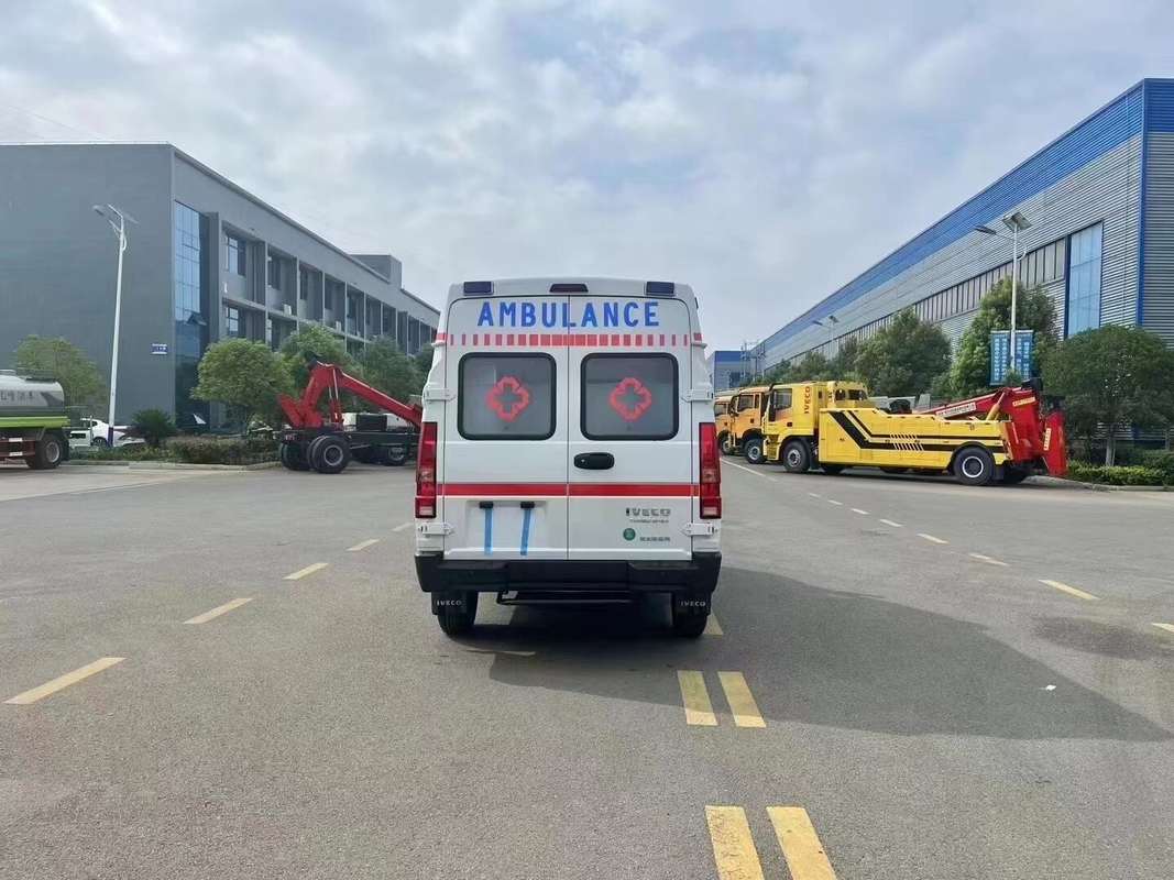 Ambulancias LHD/RHD 4x2/4x4 Tipo de accionamiento Buque a granel Paquete de transporte Ambulancia a la venta