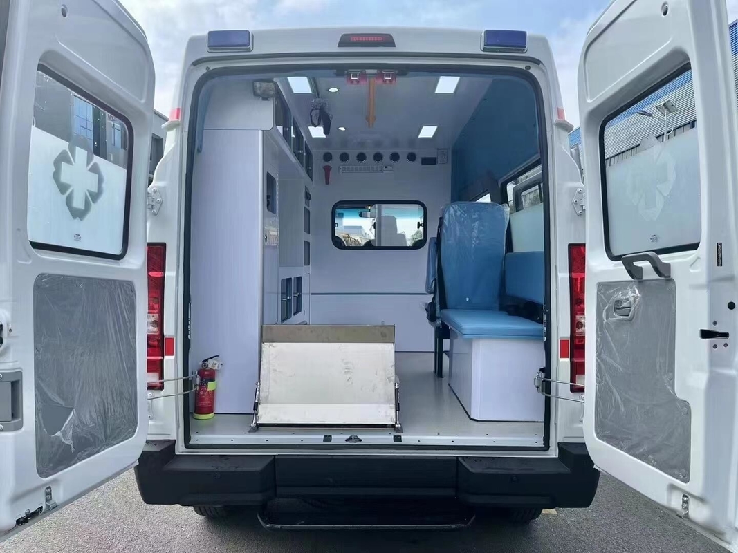 Ambulancias LHD/RHD 4x2/4x4 Tipo de accionamiento Buque a granel Paquete de transporte Ambulancia a la venta