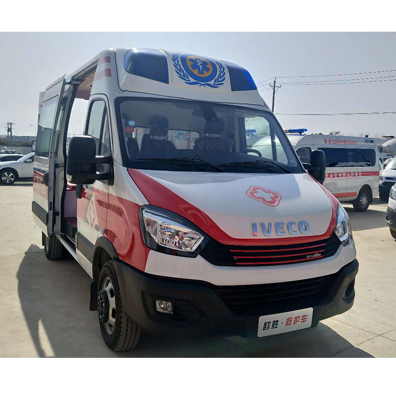 Ambulancias de emergencia LHD/RHD con neumáticos de conducción 195/75R16LT Vehículo de ambulancia tipo 4x2 para la venta