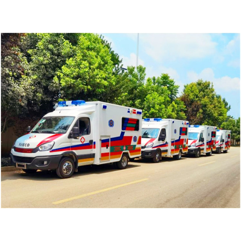 Vehículo de ambulancia médica Eficiente y confiable Vehículos médicos móviles Transmisión 5 1 Velocidad máxima 130 Km/H