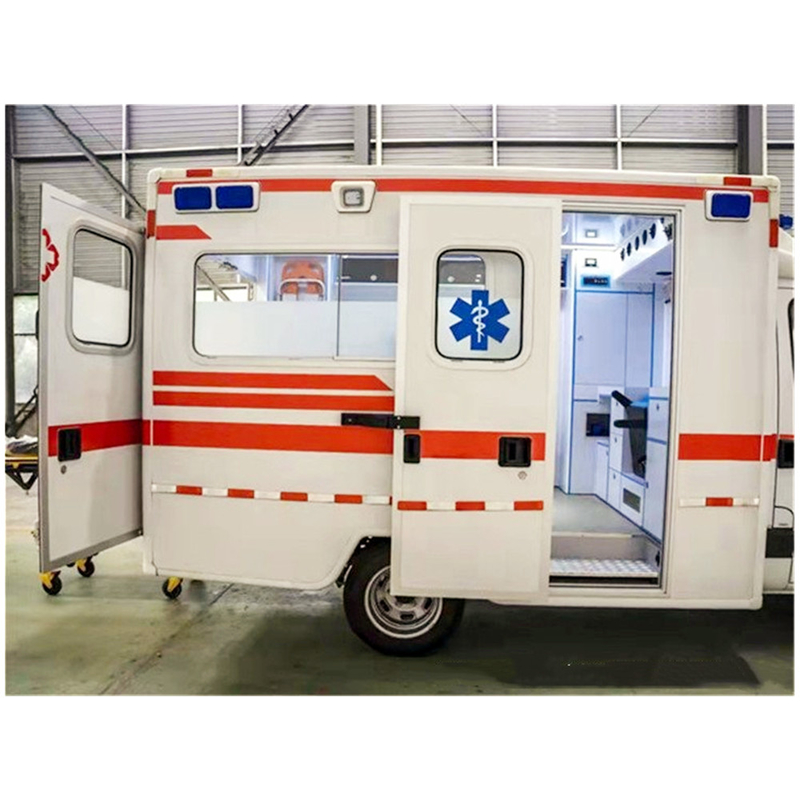 Salón de ambulancia130 HP Camión de ambulancia - ABS Sí Dimensiones generales 5670 × 2011 × 2726 Mm