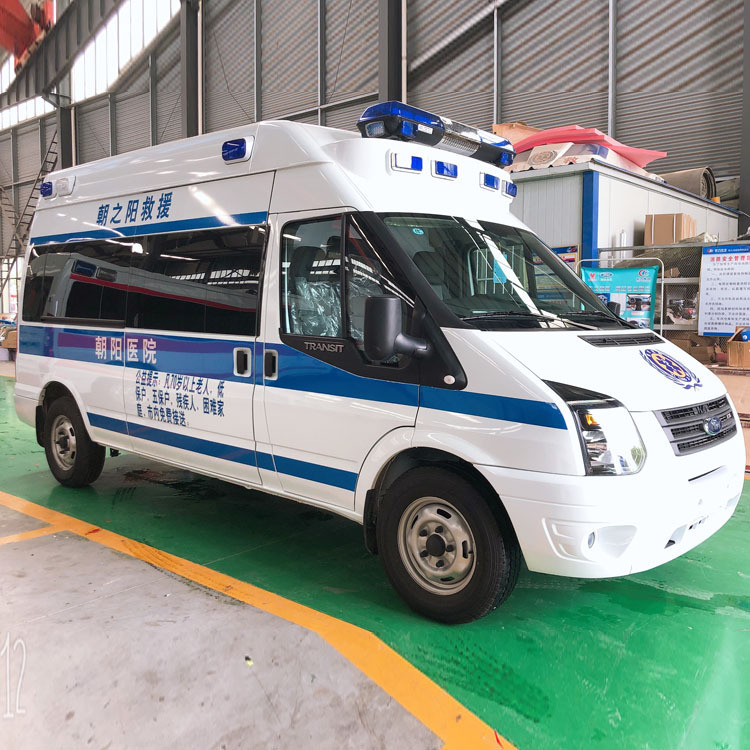 Vehículo de ambulancia Vehículos médicos móviles personalizables 3-8m Largo 4x2 Tipo de conducción