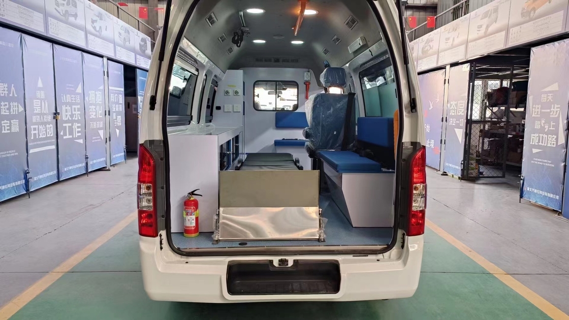 Venta de vehículo de ambulancia de emergencia Euro 5 Foton 2023 con velocidad máxima de 130 km/h