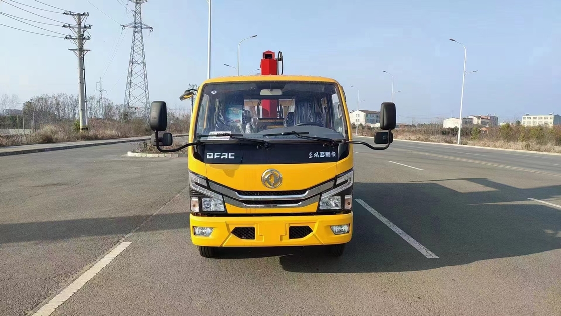 DF grúa montada en camión con asiento para 3 personas con tipo de conducción RHD y 6 neumáticos