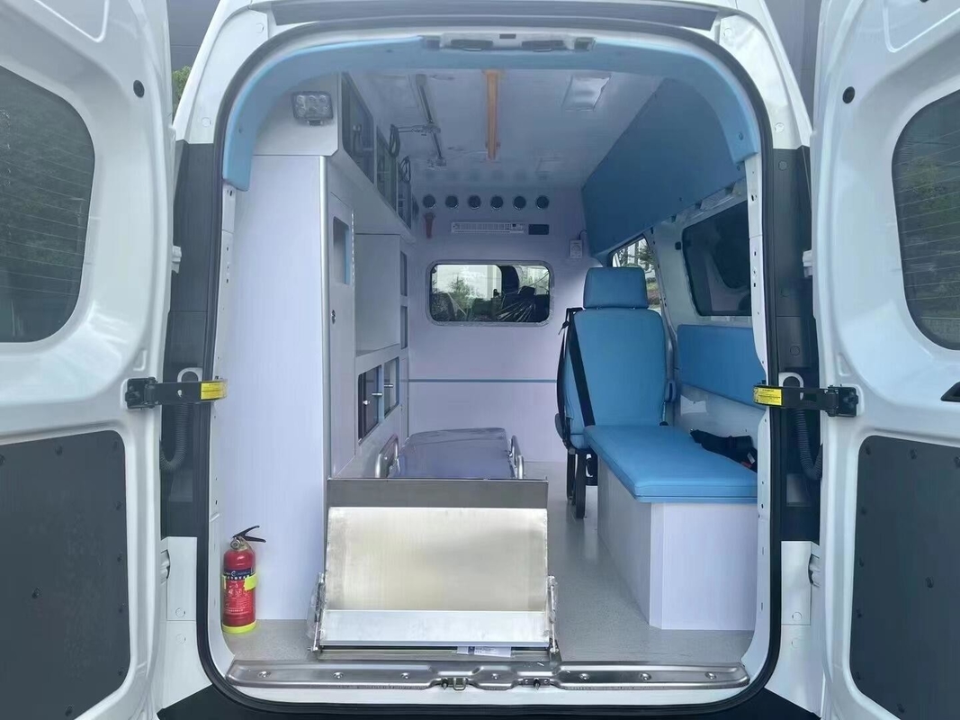 Mini tipo 3 de ambulancia con potencia nominal de 103 kW Velocidad máxima 145 km/h