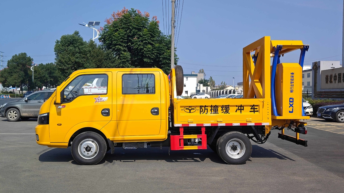 Camión de amortiguación Dongfeng 101 velocidad máxima amortiguador anti-colisión camión de amortiguación para la venta