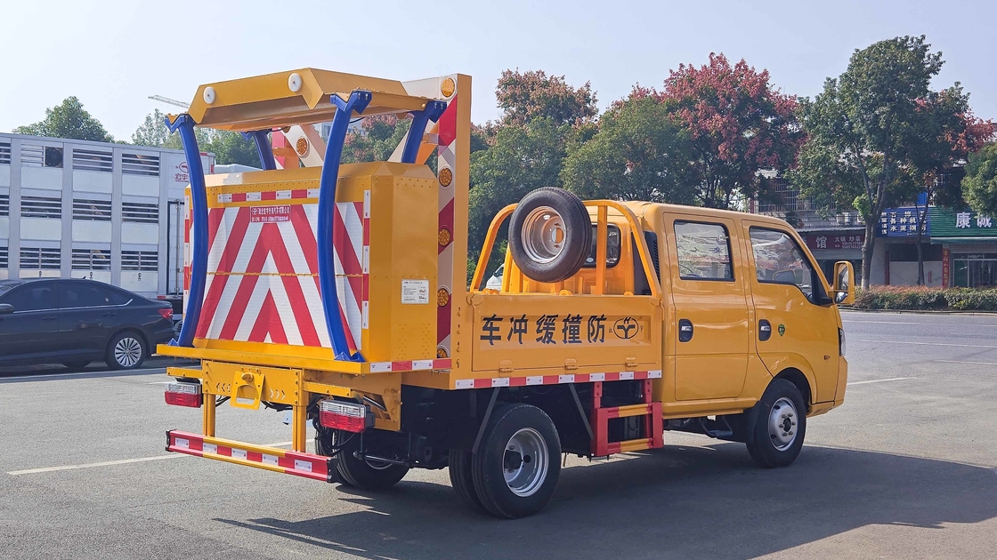 Camión de choque Tma Dongfeng Doble fila Euro 5 Prevención de colisiones Camión tampón anti-colisión Con precio barato