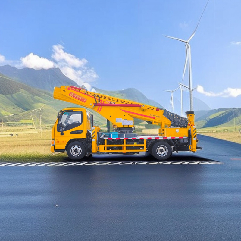 Isuzu 85KW Camión de trabajo aéreo Camiones de balde 200kg Carga de 5 velocidades manual Hexagonal Jib Strobe Light