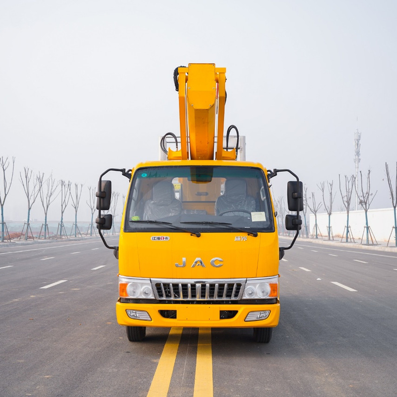 Camión de plataforma de trabajo aéreo de cabina para dos personas con V outriggers delantero y trasero