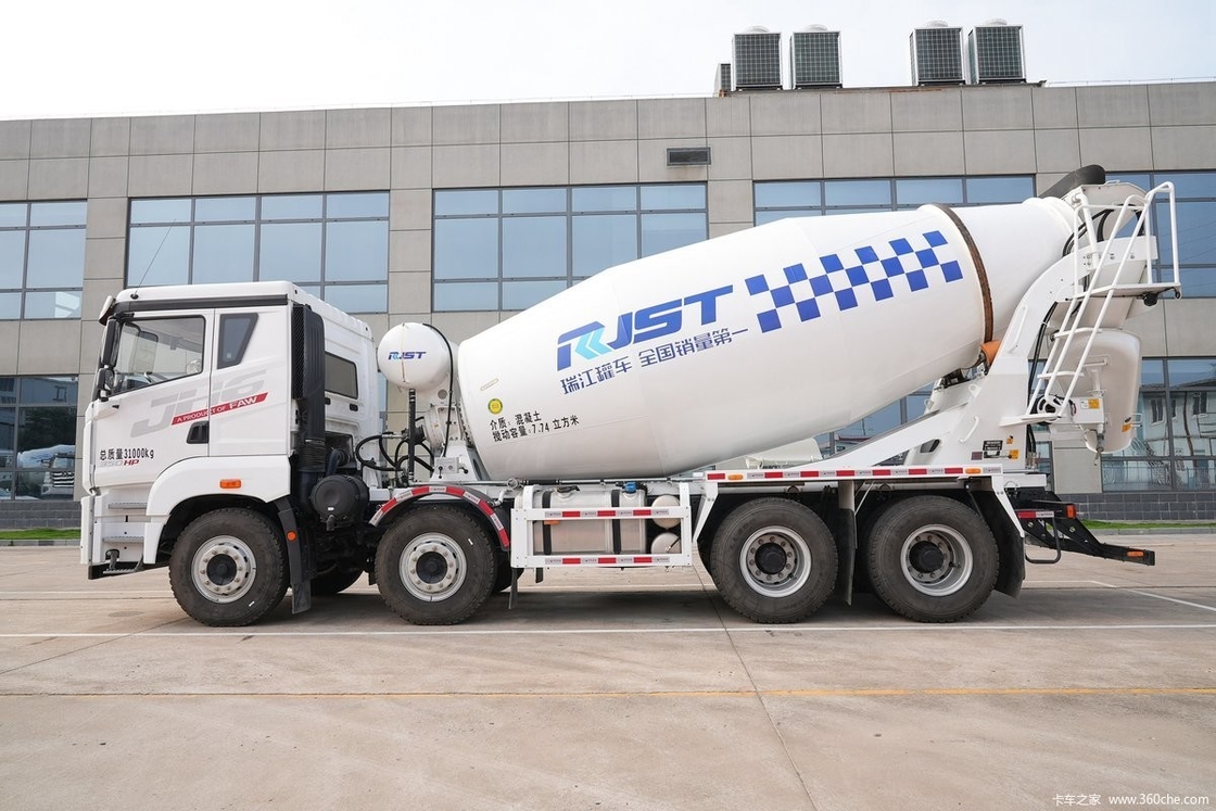 Euro 5 12 ruedas camión mezclador de cemento 12m3 camión de cemento diesel de hormigón con bomba para la venta