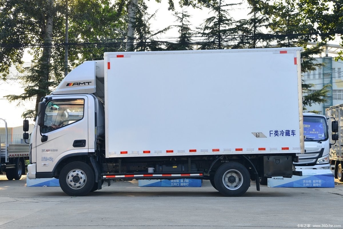 Famous Jmc Light Truck refrigerado 4x2 camión de transporte de alimentos congelados para la venta