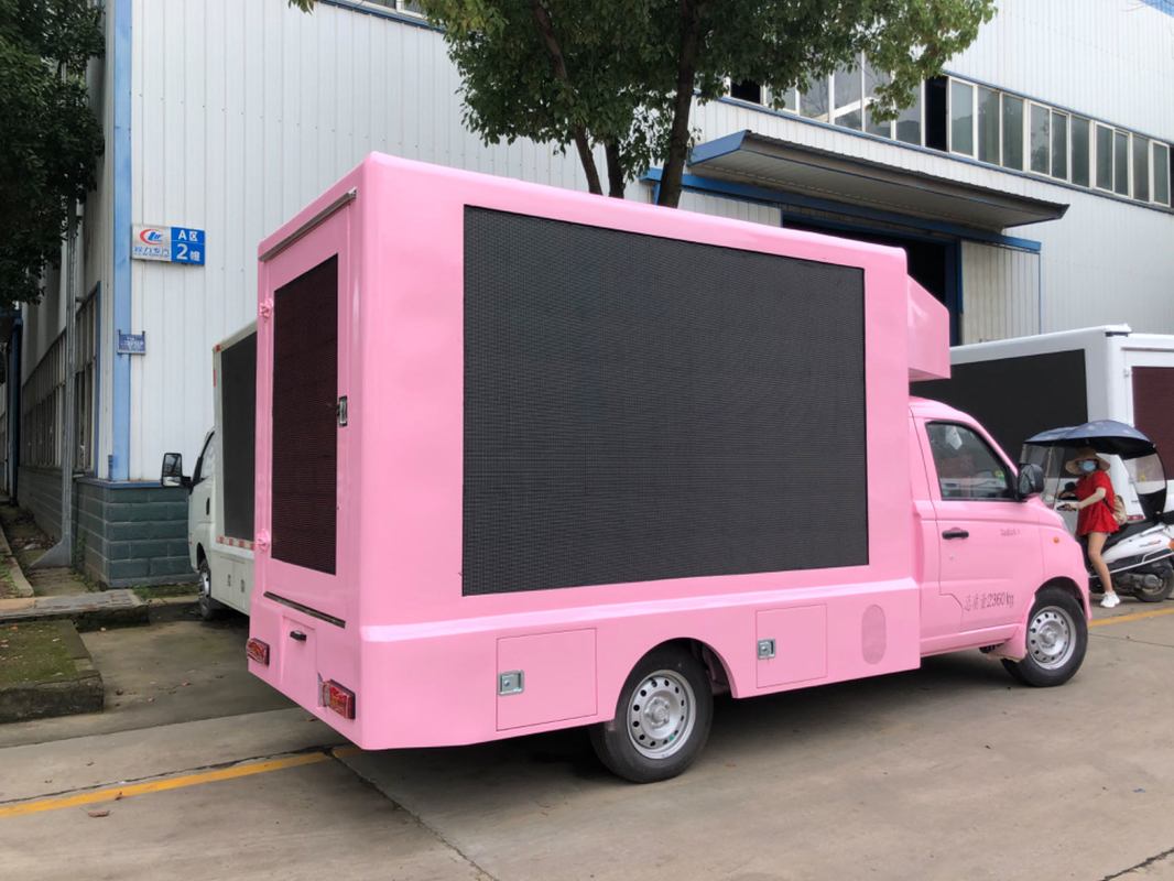 Camión móvil de la publicidad de Foton LED con el sistema de enfriamiento de la ventilación del lazo tamaño pequeño