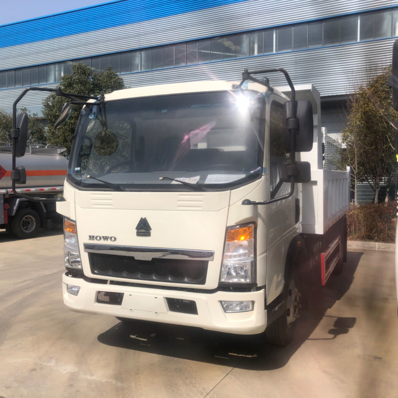 China Nuevo HOWO 6 ruedas 5 toneladas Mini camión de descarga camión de tirón para la venta