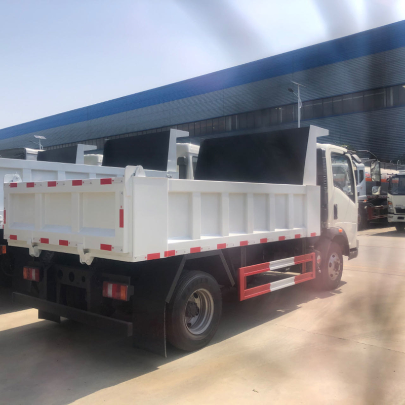 China Nuevo HOWO 6 ruedas 5 toneladas Mini camión de descarga camión de tirón para la venta
