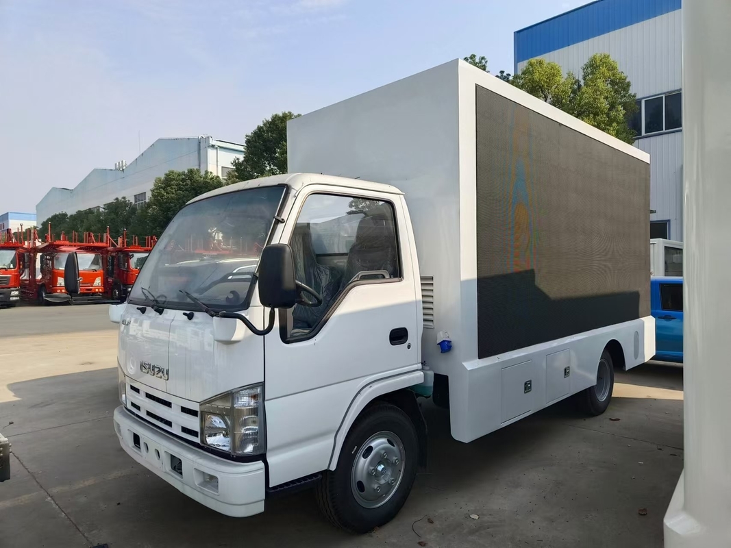 Marca japonesa Isuzu Camión LED móvil Publicidad P3 P4 P5 Pequeño remolque LED móvil LED